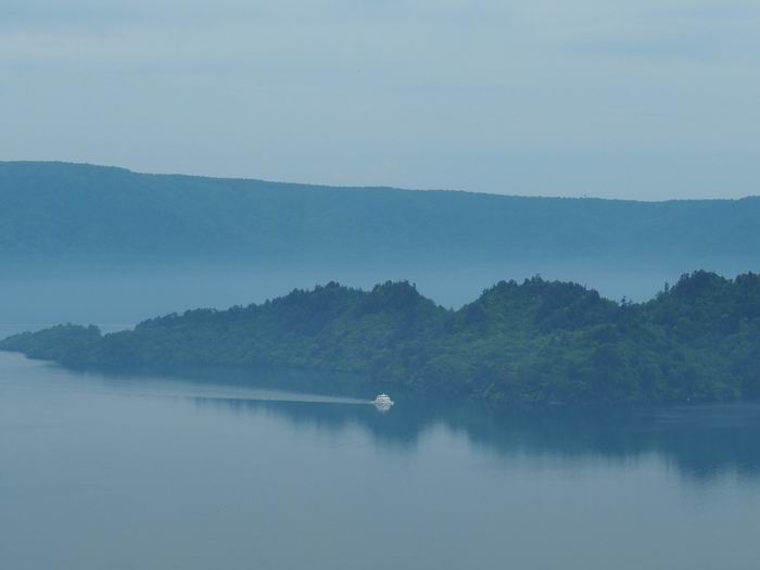 発荷峠展望台の十和田湖の眺望写真４