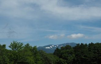 栗駒山の夏7月の風景写真