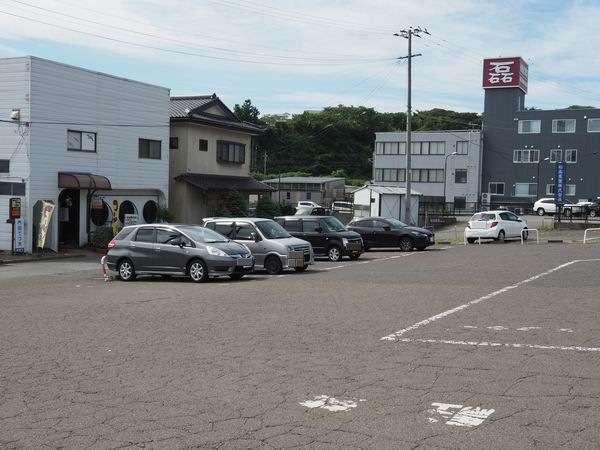 松島駅の駐車場の写真