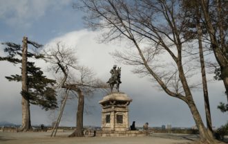 x-t3レビュー画質の評価仙台城址公園の風景写真